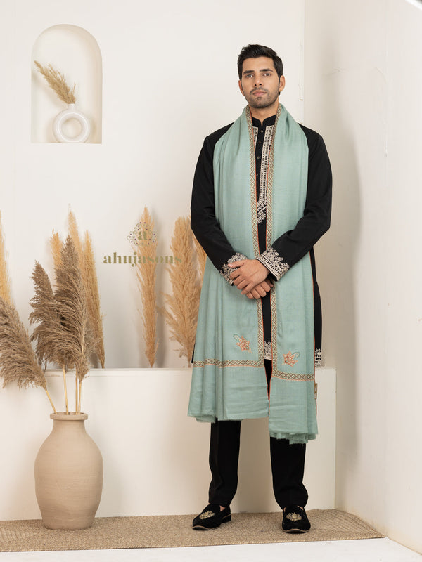 Green Men's Handloom Pure Pashmina Shawl in Ekat